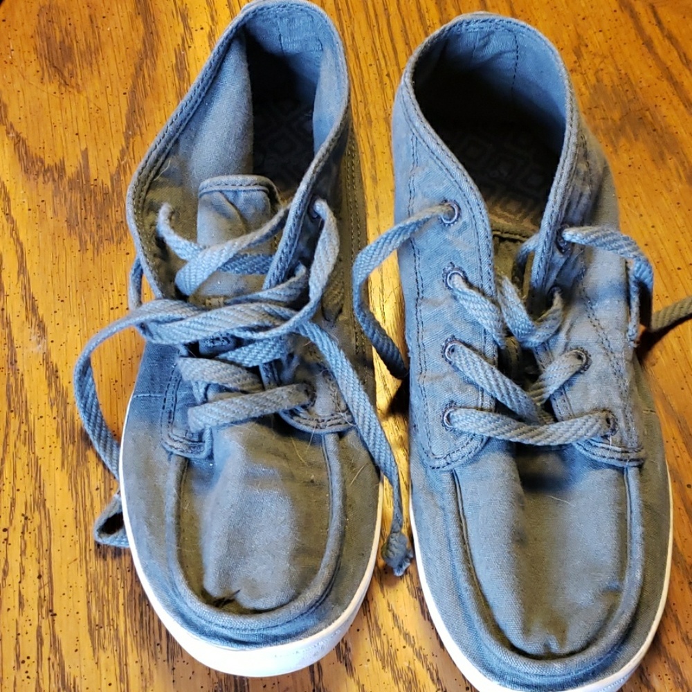 Sanuk booties
